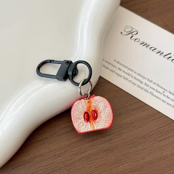 1 kpl e Sweet Realistic Half Fruit -avaimenperä laukkuriipus matkatavaroihin A7
