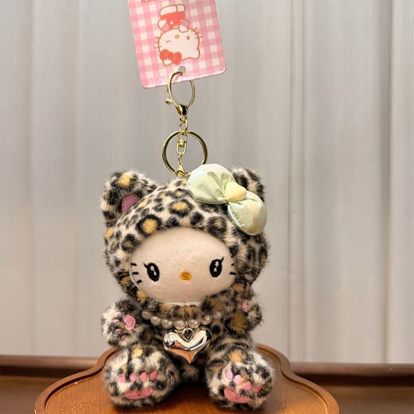 e Sanrio Cross Dressing -sarjan nukkeriipus avaimenperä reppu D A6