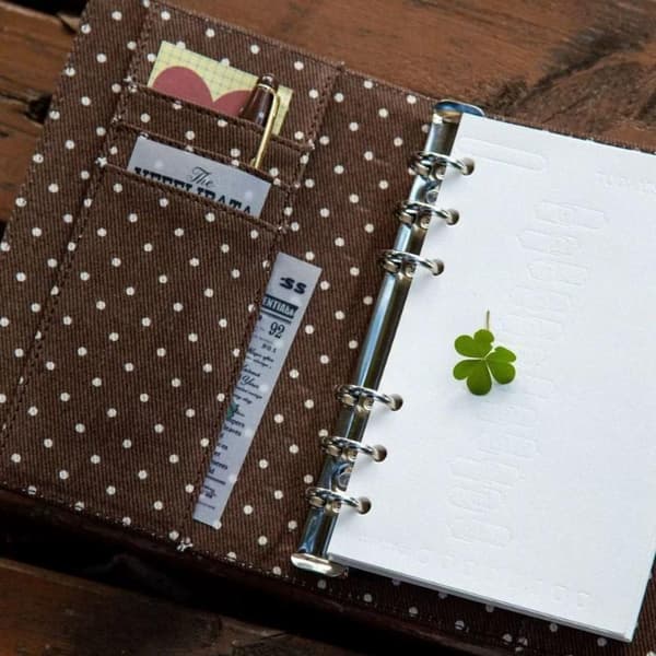 e Retro Polka Dot Canvas Notesbog med tryklukning og tegneseriefoto D