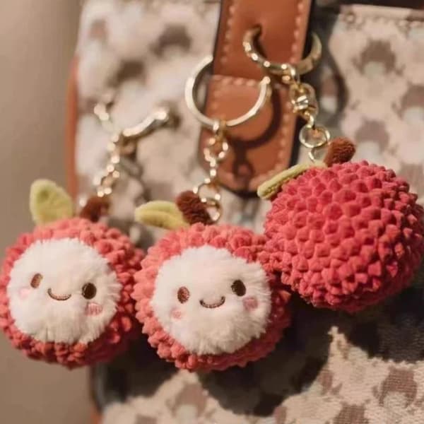 Plysj Lychee Yangmei Nøkkelring e Frukt Myk Kosedyr For Barn A2