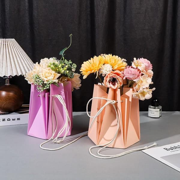 Blomlådor Handvikta Blommor Presentpåse Floristbukettförpackning A4