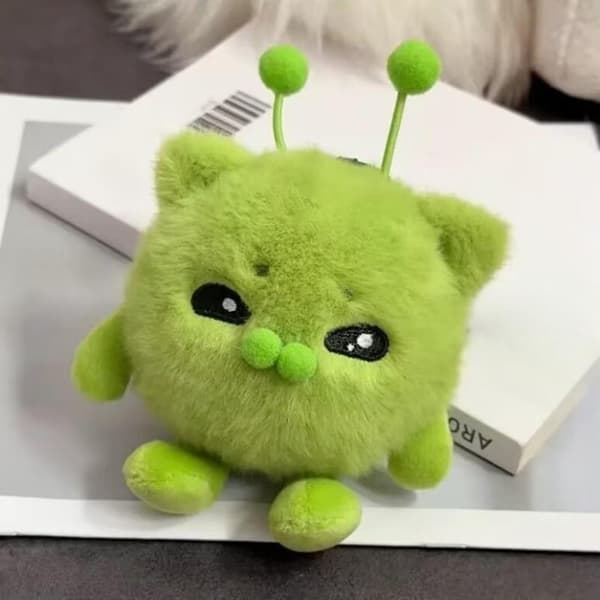 Alien Cat Pehmoketju e Pehmeä Pehmonukke Riipus Kodinsisustus B