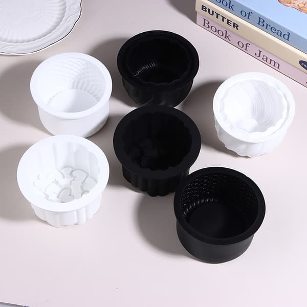 4 tommer rund design fransk moussekageform silikonekageform White 3