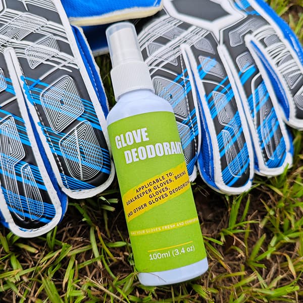 100 ml målmandshandske spray deodorizer fjerner lugt til fodbold
