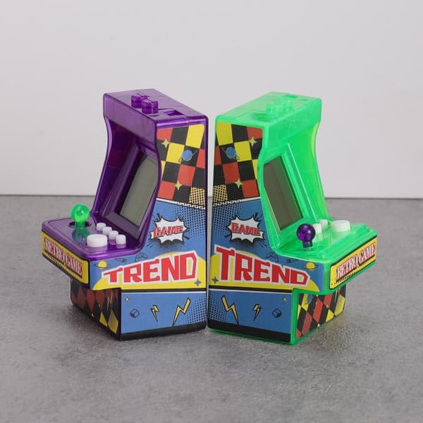 1 kpl nukkekodin retro-simulaatio mini-arcade-pöytäpeli O A1