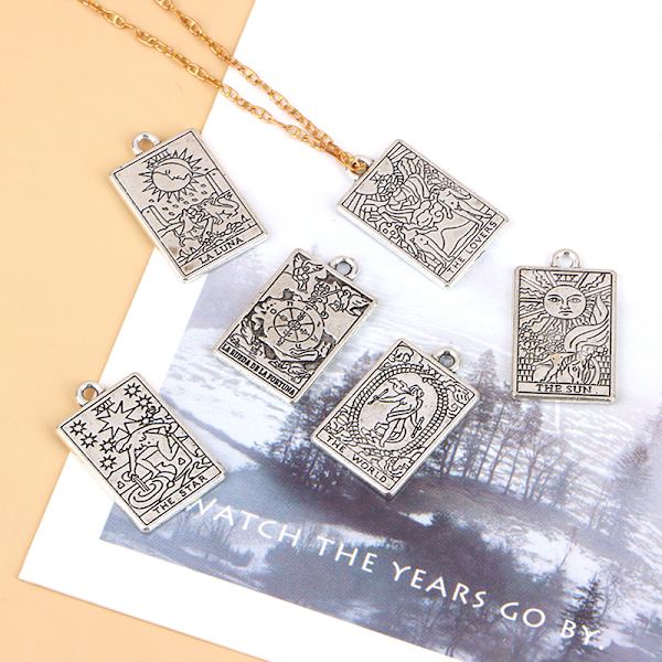 1 stk Tarot anheng DIY Witch Divination Moon Sun Charms Armbånd B