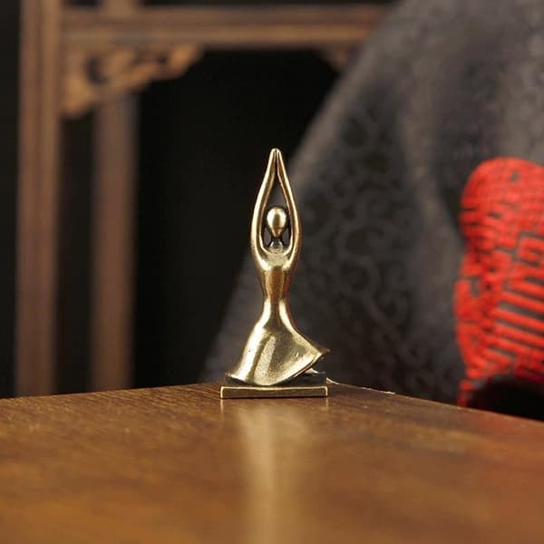 Mässing Yoga Flicka Staty Heminredning Figur Prydnad Abstrakt Char A3