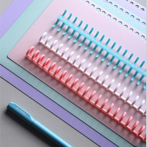 30 hull plastspiralringer for A4-papirnotebook-skrivesaker A8