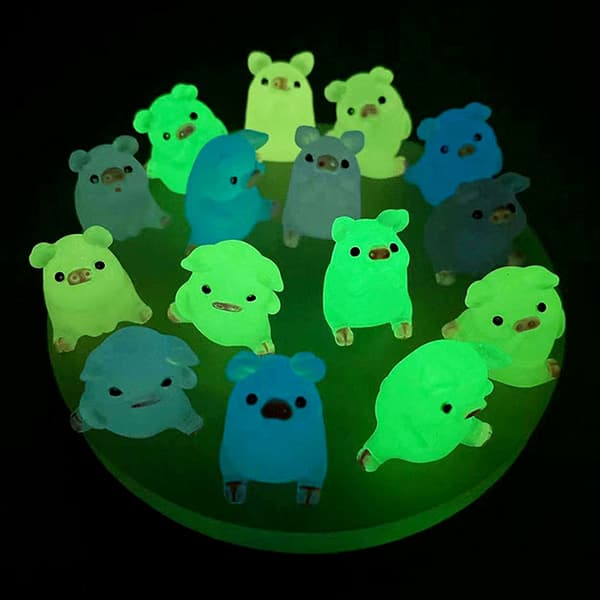 1/5 stk Mini Luminous Piggy Decor Car Dashboard Hjemmepynt D 5pcs