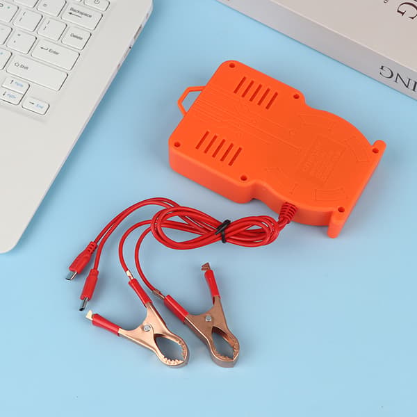 1 stk 12V 24V til 5V 3.4A 10USB-port strømadapter med batteri C A