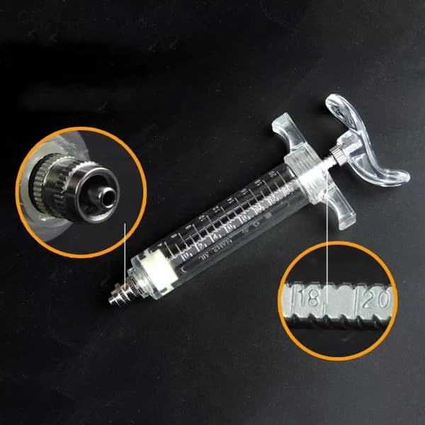 20ml 30ml 50ml 100ml Automatisk plastsprøyte for storfe 20ml