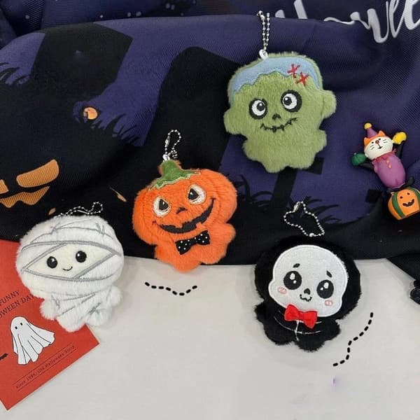 e Halloween Plysch Nyckelring Tecknad Fylld Docka Hänge Väska Han A2