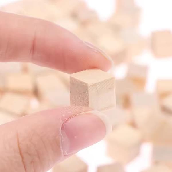 50/200/400 stk. Ufærdige tomme mini DIY træfirkantede klodser 1 cm B200