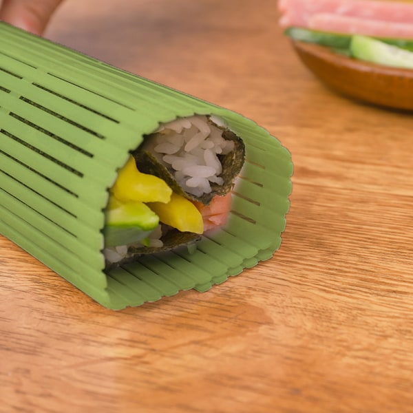 Vihreä muovinen sushi Kimbap Sushirulla Riisin valmistus Tee itse tikkuja Ro