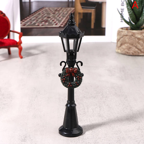 1:12 Dollhouse Miniature Christmas Street Lamp Mini Street Light A