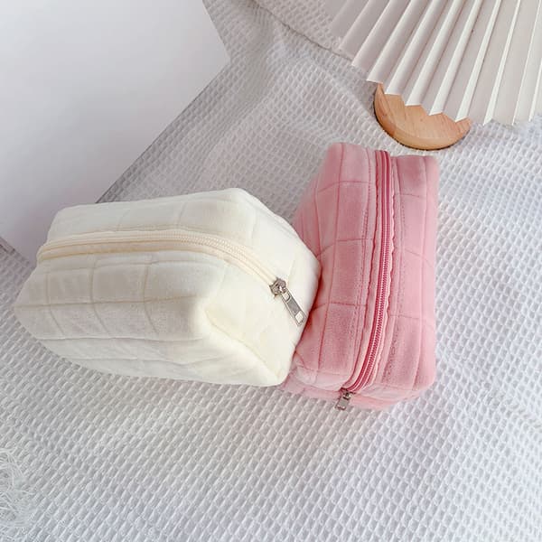 e Fur Makeup Bag För Kvinnor Dragkedja Stor Solid Färg Kosmetisk Ba Pink