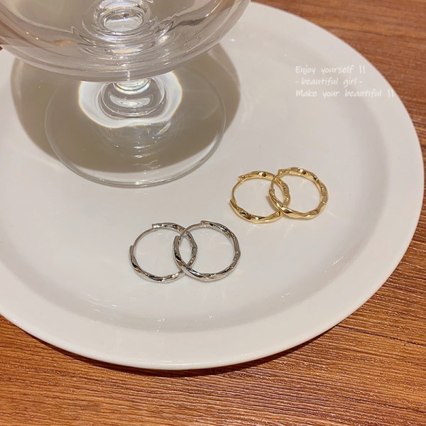Nye enkle ringer med små ringer for kvinner Bruskøre P Silver
