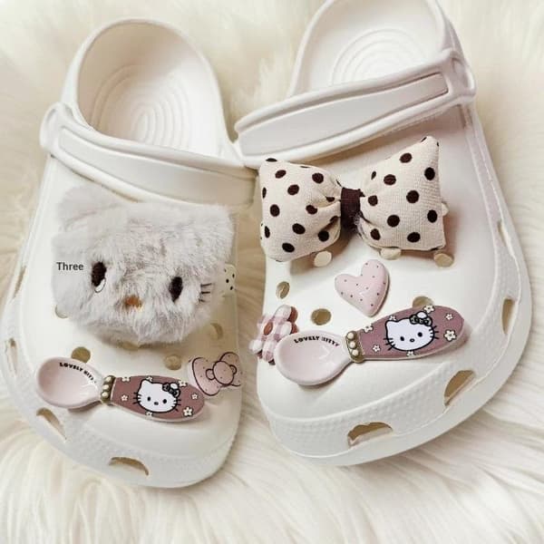9 stk. e Bow Hello Kitty Plys Sko Charms Dekoration til Clogs Sandaler