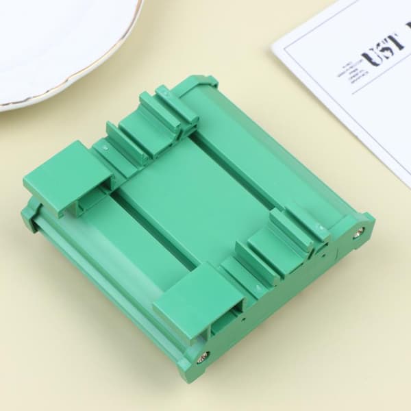 RJ45 8p8c Ethernet-portin riviliitinsovitin 9 ruuvilla