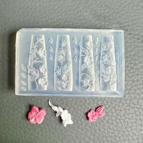 3D luumunkukan silikoninen kynsitaidamuotti läpinäkyvä DIY M