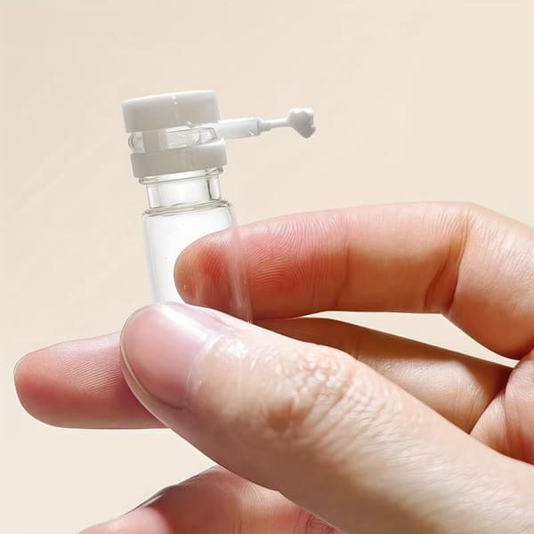 10 Mini Reseflaskor, Läckagesäkra Bärbara Transparenta Tomma Glasflaskor 10pcs