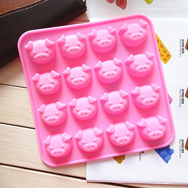 Silikoneform i form af en gris til chokolade, kagedekoration, gelé og slik