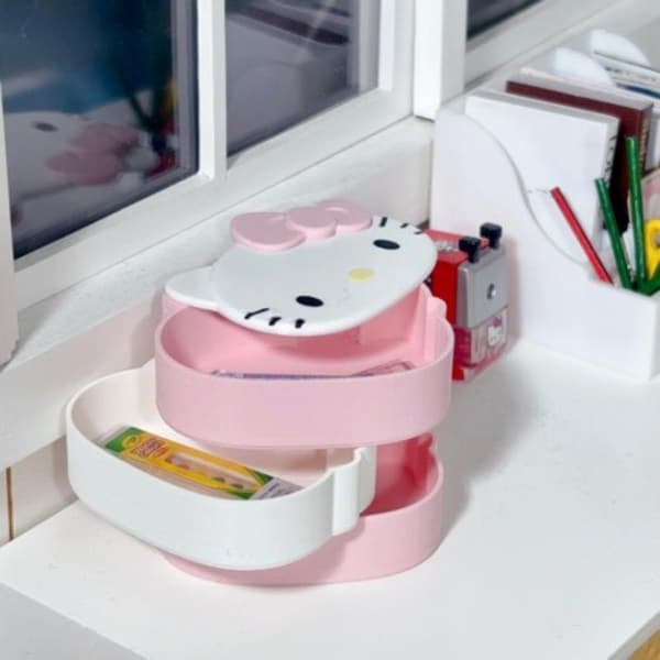 1 st dockskåp HelloKitty roterande förvaringslåda modell docktillbehör Red