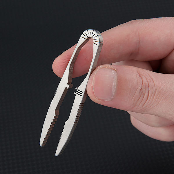 Titaaniseoksesta valmistetut pinsetit Clip Mini Titanium Pinsets Small Titan