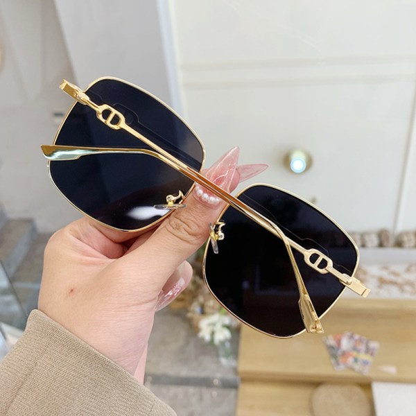 Versjon av Square Metal Frame Gradient Color Solbriller Men And 02
