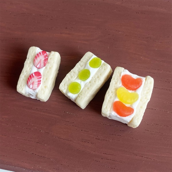 e Mini Simulation Fruit Sandwich Doll Lelut Tarvikkeet Miniatur A1