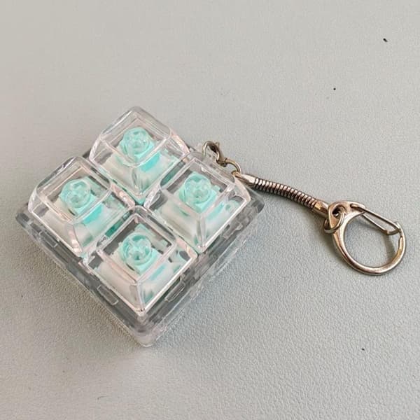Tastatur Sensorisk Legetøj LED Krystal Keycap Nøglering Fingerspids Ga A2