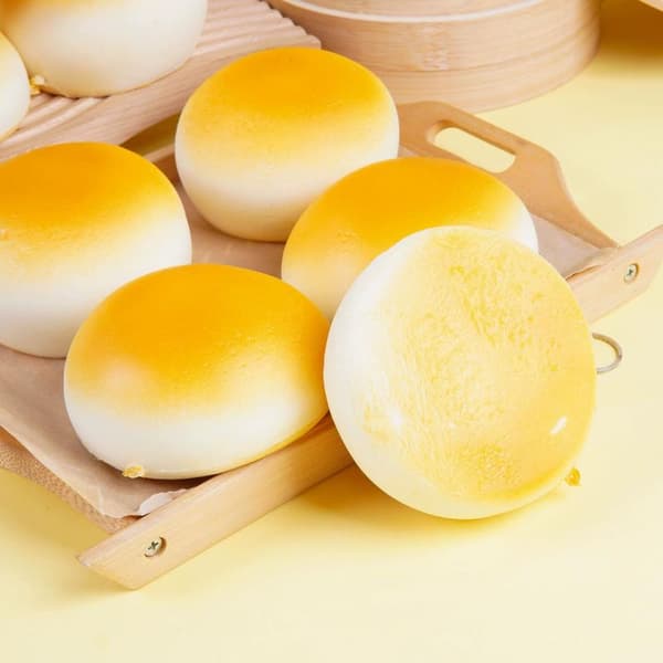 Realistinen höyrytetty pulla Squishy-lelu hitaasti nouseva Fidget-lelu A3