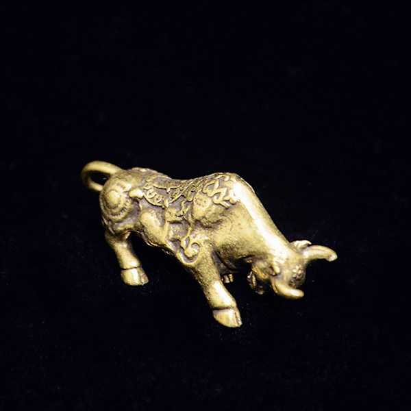 Messing Lucky Tyrefighting Statue Hjem Ornamenter Kobber Dyr Mi