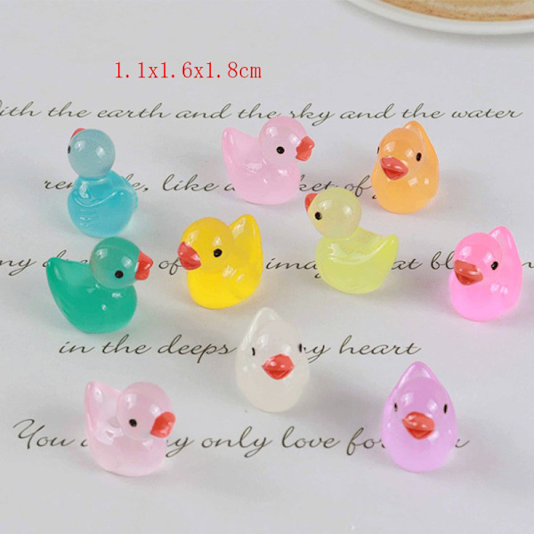 50 stk. Miniature Resin And Figuriner Ornamenter Lysende Have