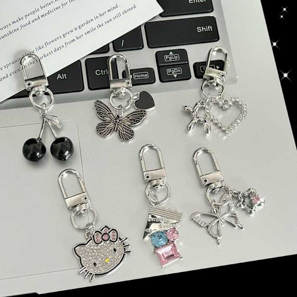 Y2K Silver Färg Metall Fjäril Nyckelring Sweet Cool Cherry Key A3