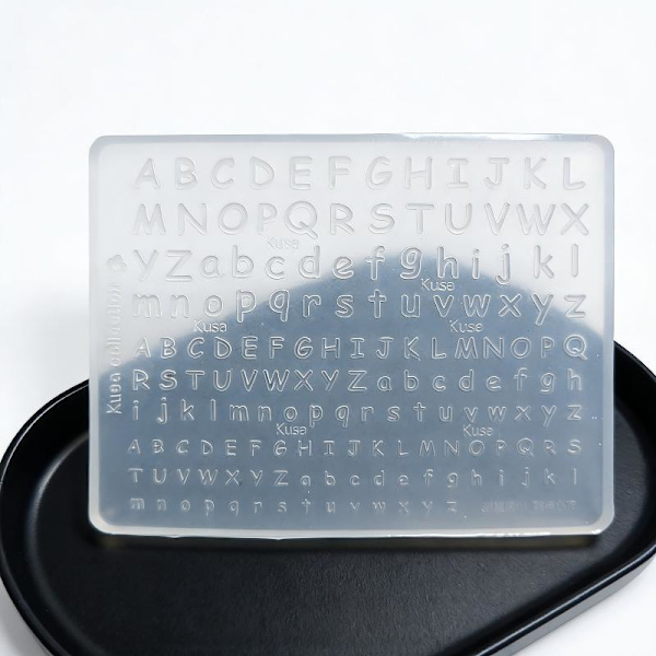 Mini Bokstav 3D Neglekunstdekorasjoner UV Krystall Epoxy Form Silikon
