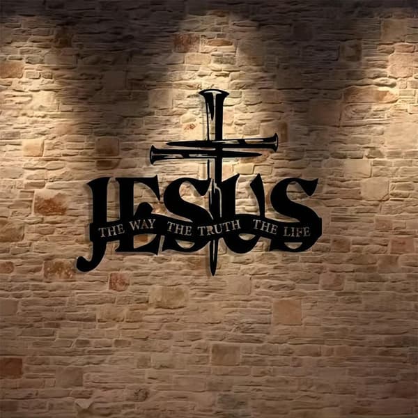 Metallinen Jeesus-ristiseinäkoriste Black