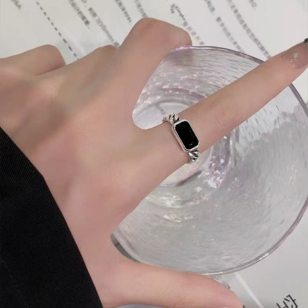 Mode Firkantet Sort Rhinestone Ring Kvinder Justerbar Åben Ring 1pc