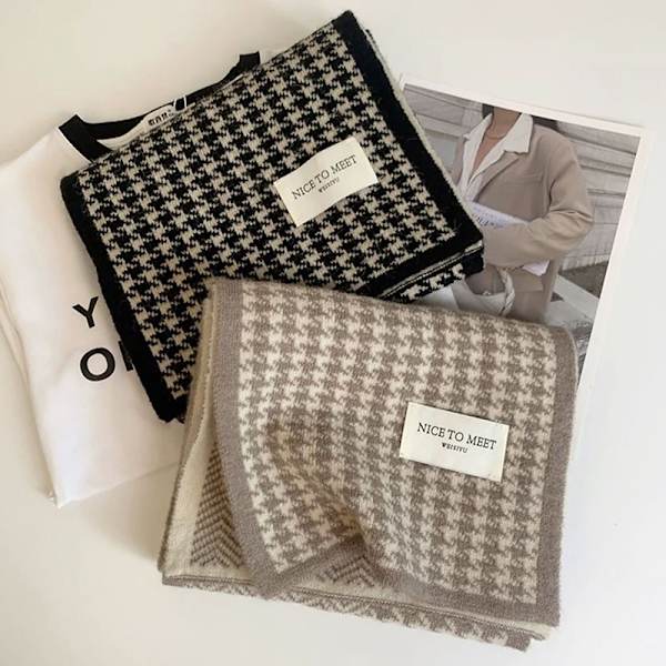 Kvinnors Thousand Bird Checker Stickad Scarf för höst och vint A2