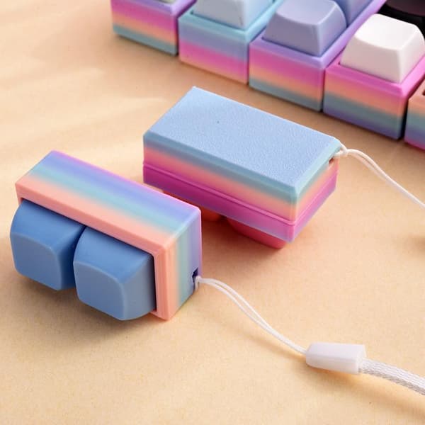 Bærbar stresslindrende leke med knappesnor for å lindre A16