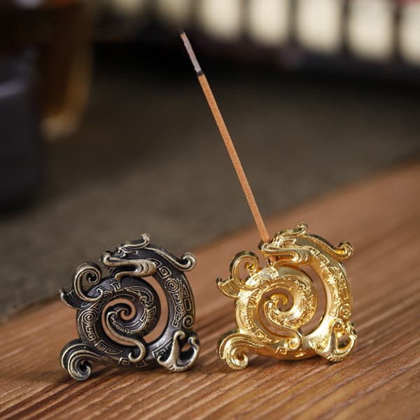 Suitsuketikun pidike Dragon Turtle Suitsukepolttimen metalliseostaulu A3