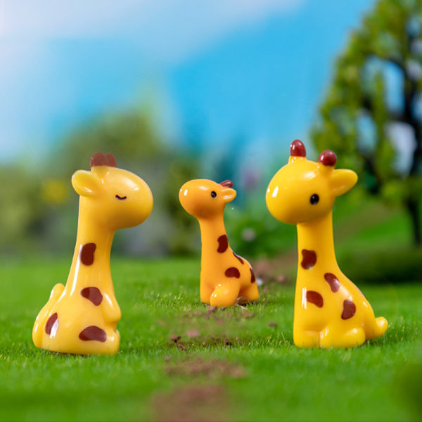 Miniatyr Giraffe Modell Mini Bunny Figure Desktop Garden Land 3