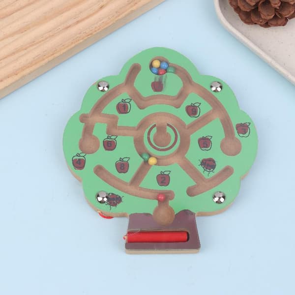 Magneettinen kynälabyrinttilelu magneettihelmillä A2