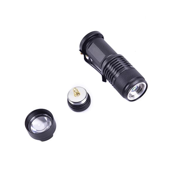 Punainen/vihreä/sininen valonsäde LED-taskulamput Night Vision taskulamppu Green