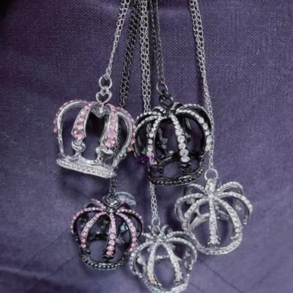 Crown Subculture 3D Stor Full Rhinestone Krone Genser Kjede N A2