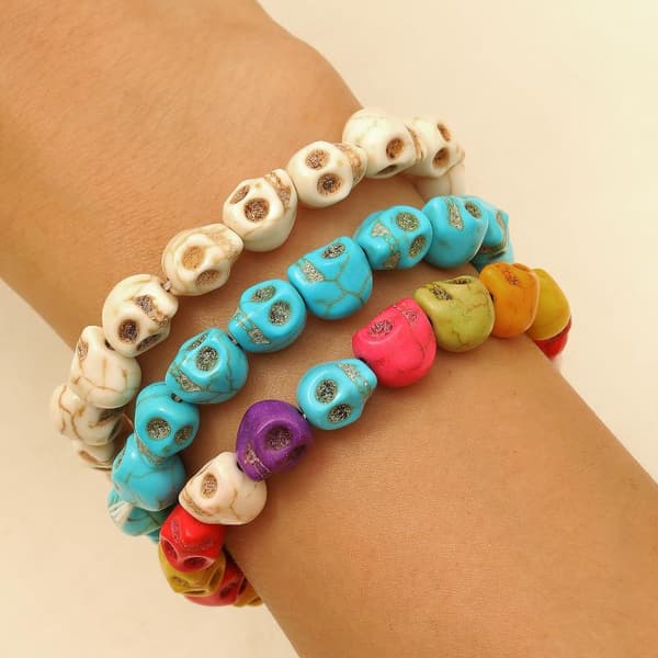 Fargerike hodeskalleperle-skjelettarmbånd med hodebein og elastisk snor A2