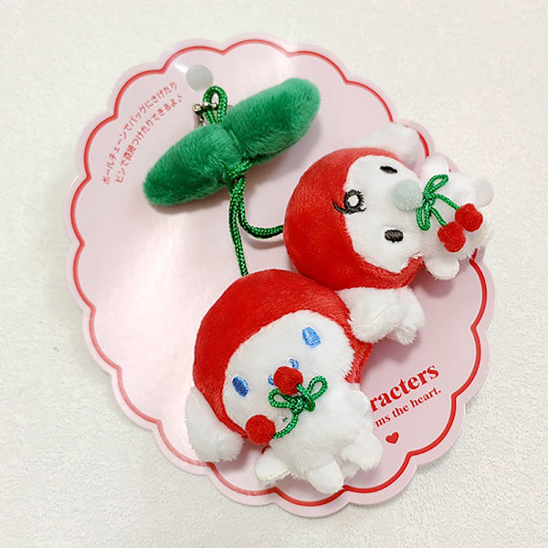Cherry plysch docka hänge Kawaii mjuk fylld nyckelring prydnad A3