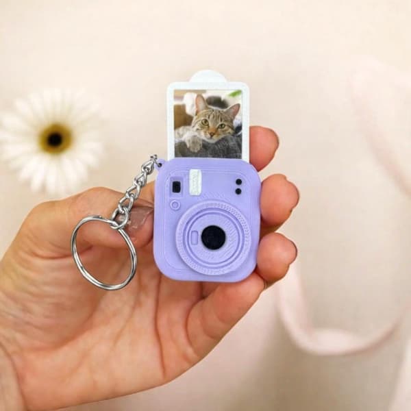 Personoitu Mini Instax -kameran avaimenperä mukautetulla valokuvapaikalla A7