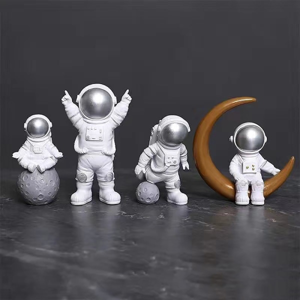 3/4 stk Astronautfigur Statue Rommann Skulptur Pedagogisk T B