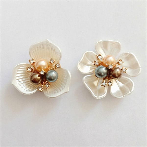 2 STK Flower Pearl Strass Knappar Hantverk Kläder Legering Metall A1